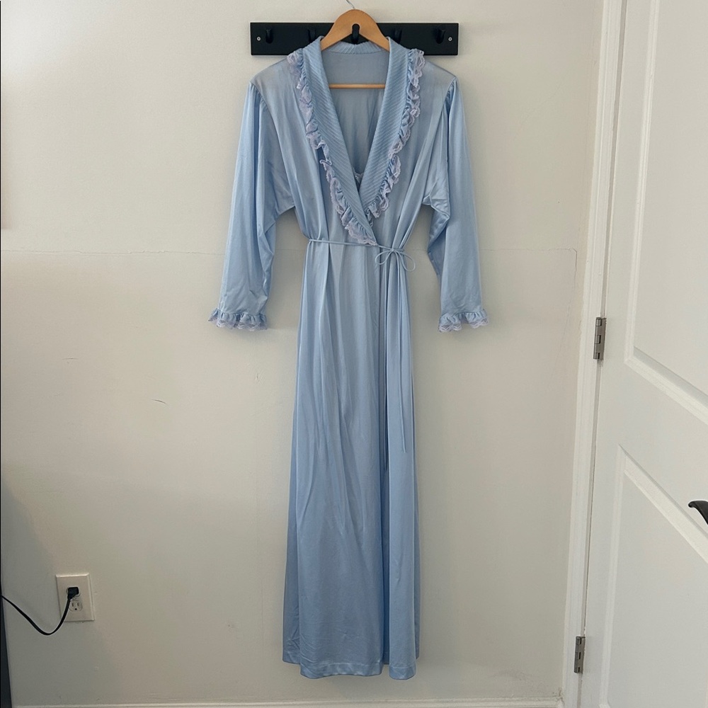 Vintage Lorraine nightie set - Picture 8 of 10